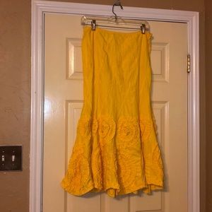 Yellow skirt